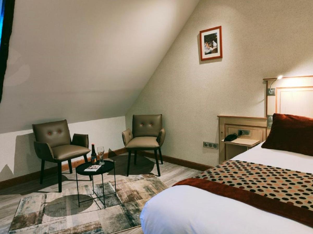 La Chaumiere Hotel Aubigny-sur-Nere Exterior photo