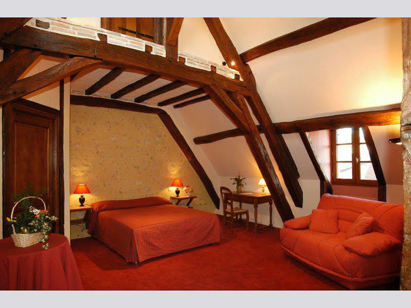 La Chaumiere Hotel Aubigny-sur-Nere Exterior photo